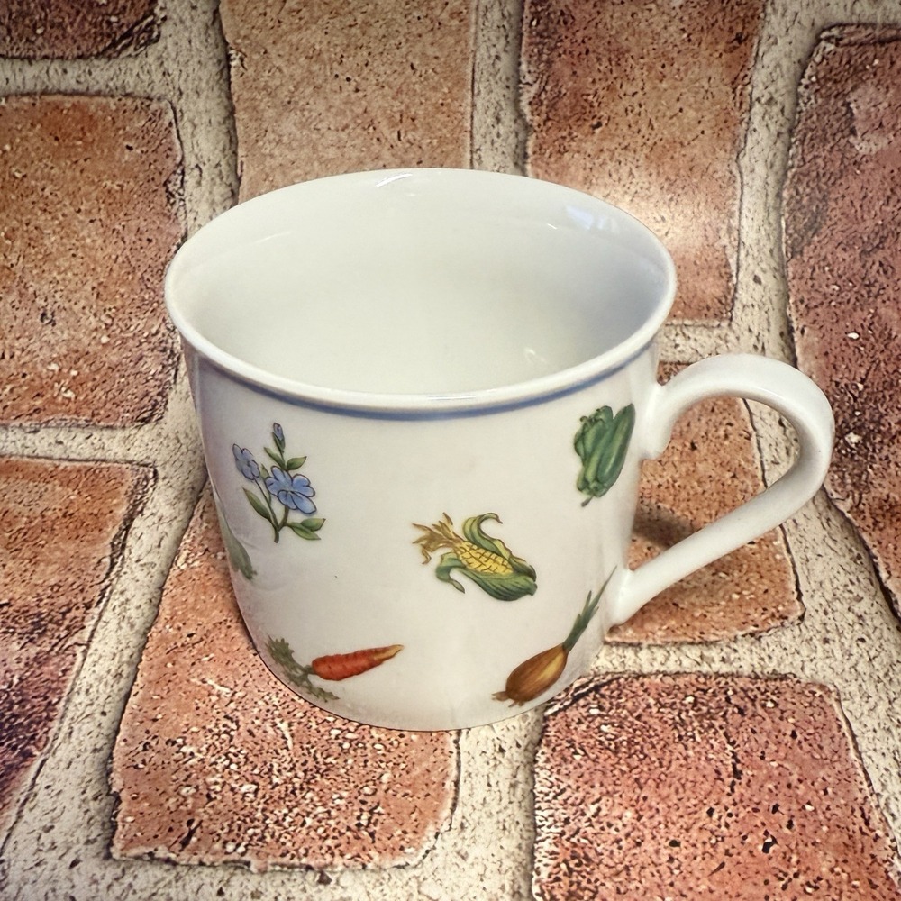 Lynns Fine China‎ Coffee Tea Cup Mug Vegetable Garden Farming Pattern